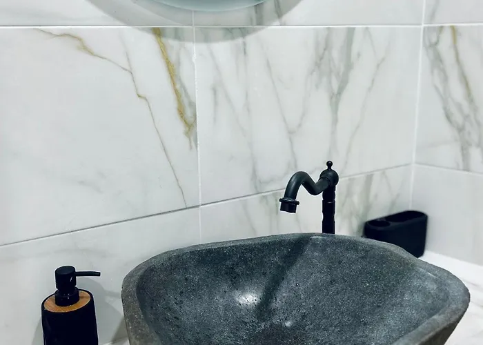 Hidden Gem Homes - Sapphire Appartement