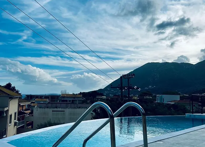 Hidden Gem Homes - Sapphire * 尼基亚娜
